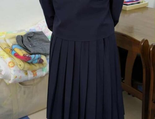 第一中学校の制服を上下お繋ぎしました